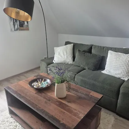 Apartmán Detmolder Perle 2 Charmante Dachgesschoswohnung Im Altbau Detmold